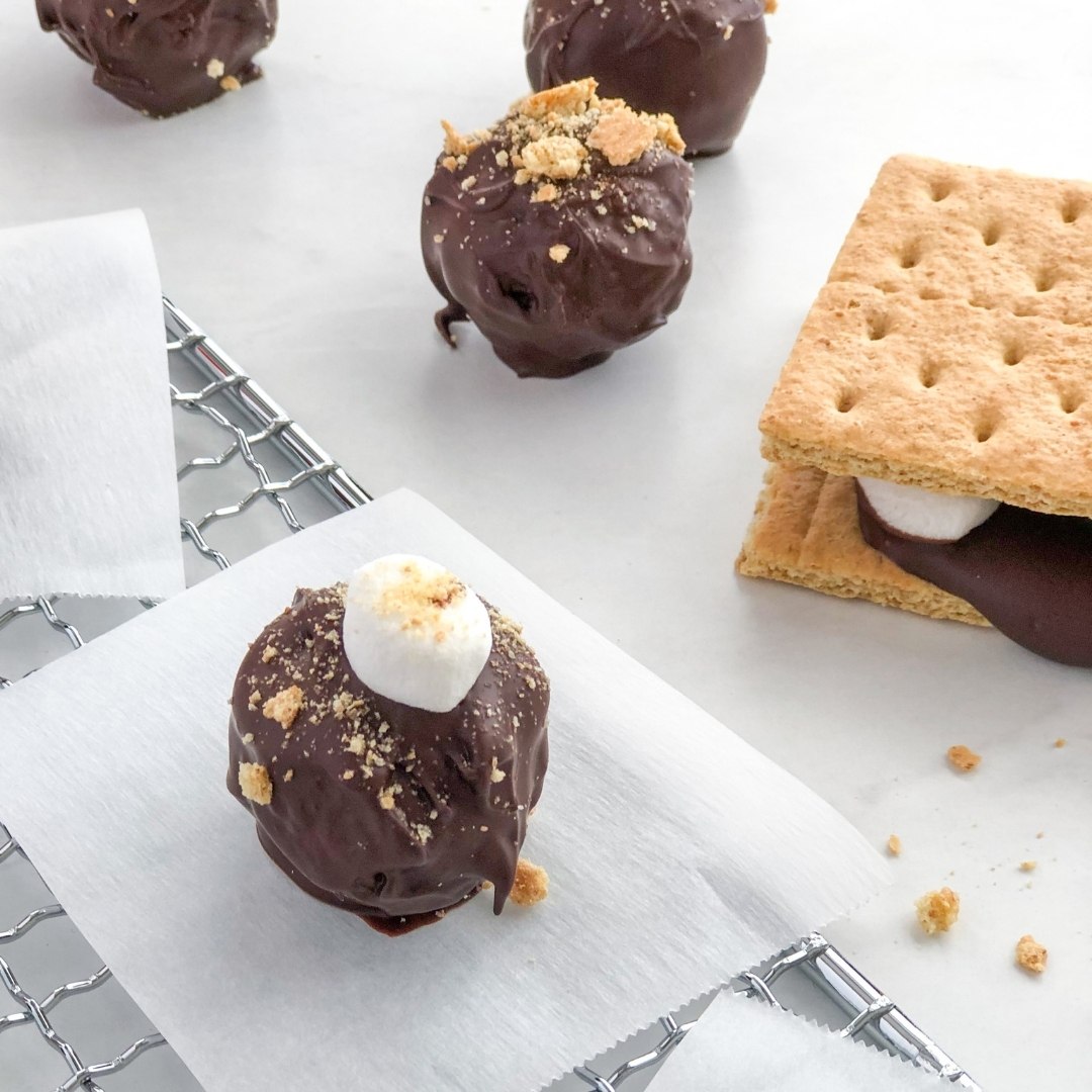 Easy Stovetop S’mores Truffles 