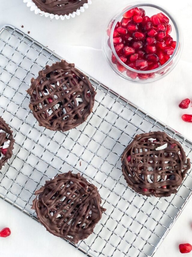 Pomegranate Dark Chocolate Cups
