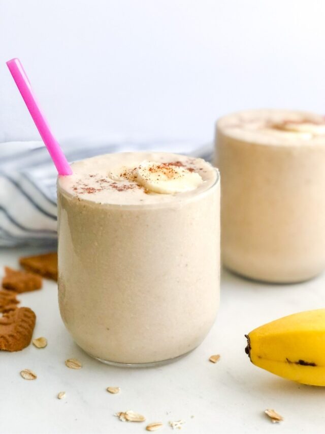 banana biscoff smoothie with oats