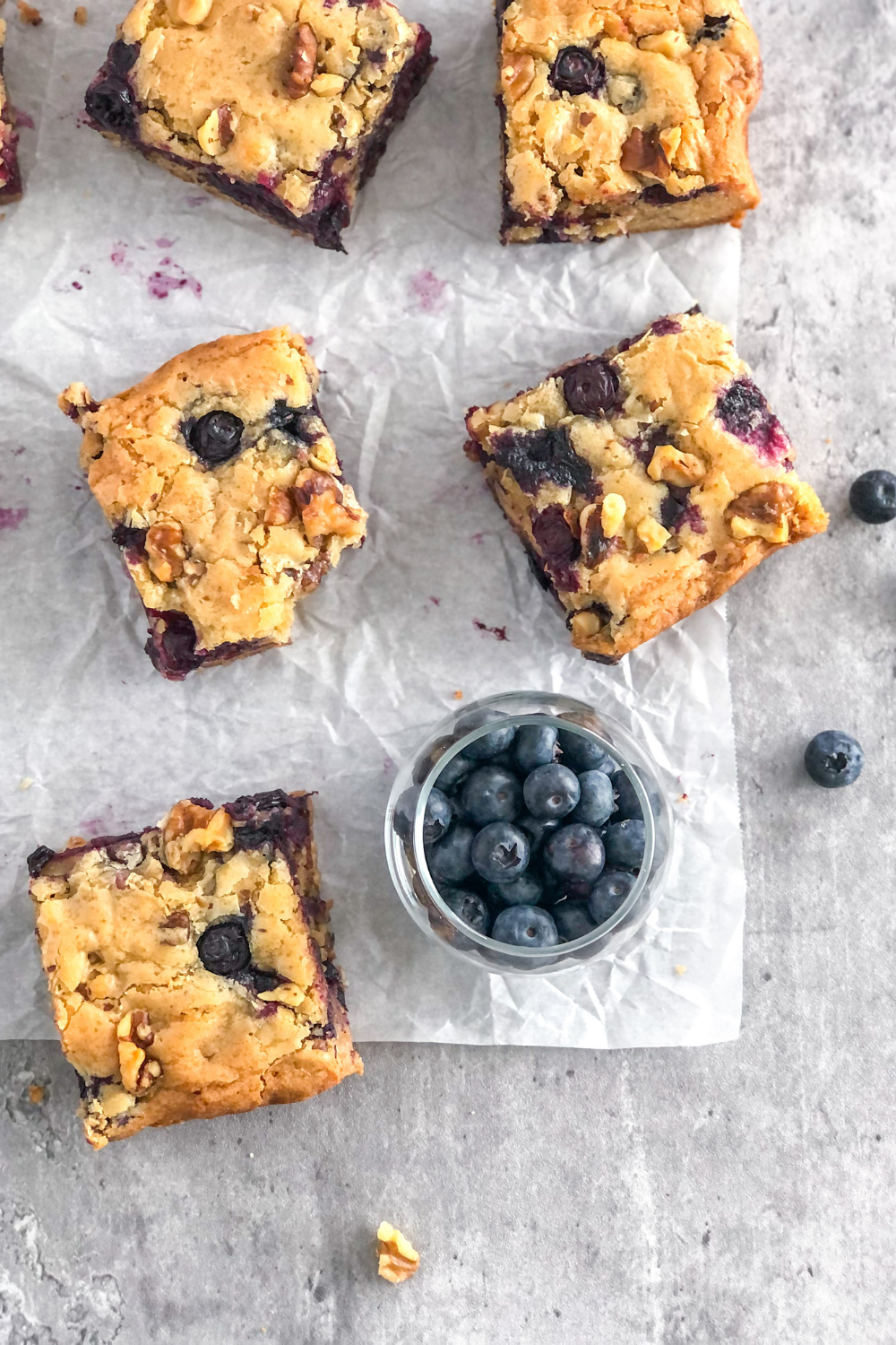blueberry walnut blondie bars