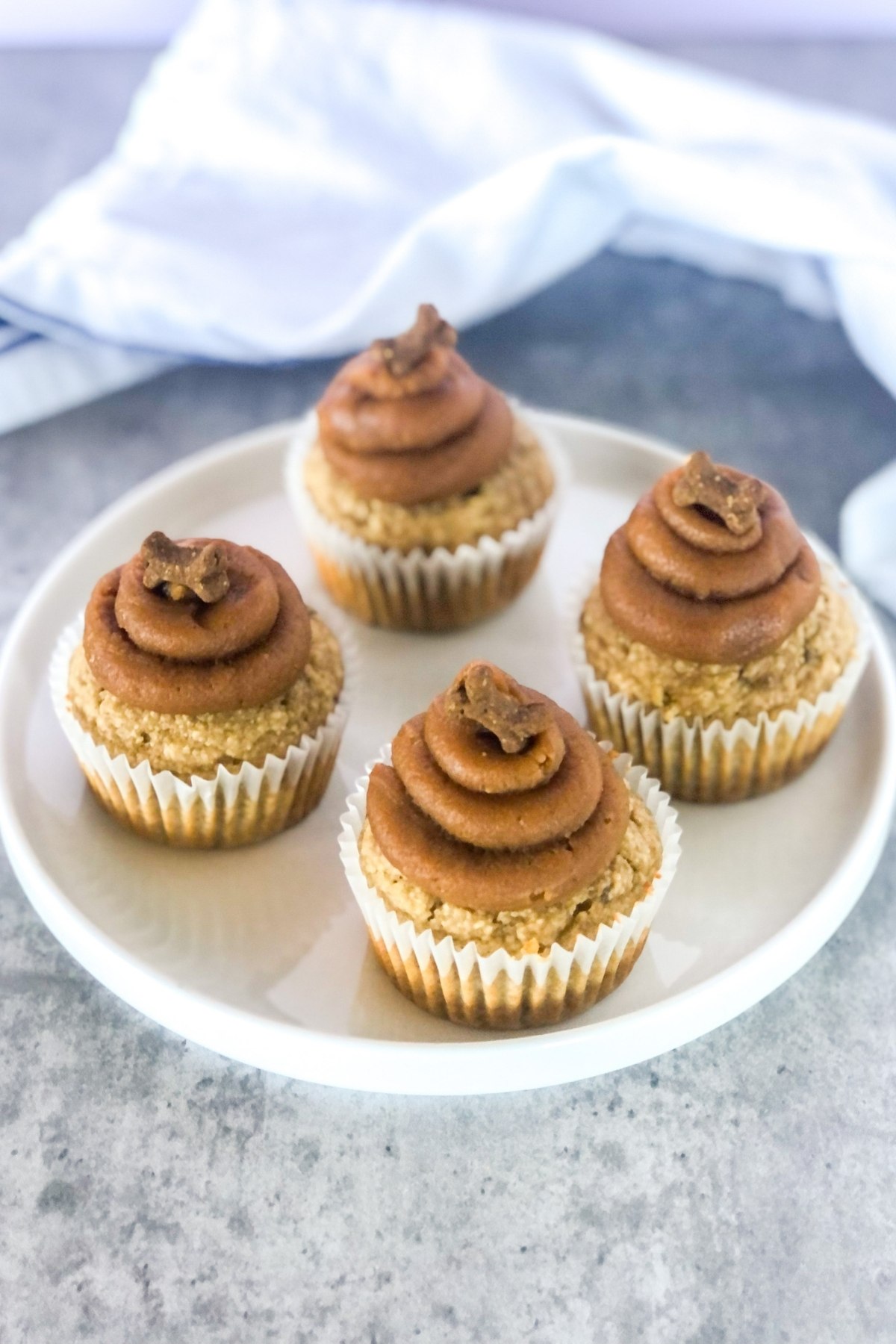 Oat Flour Pupcakes with Peanut Butter Frosting