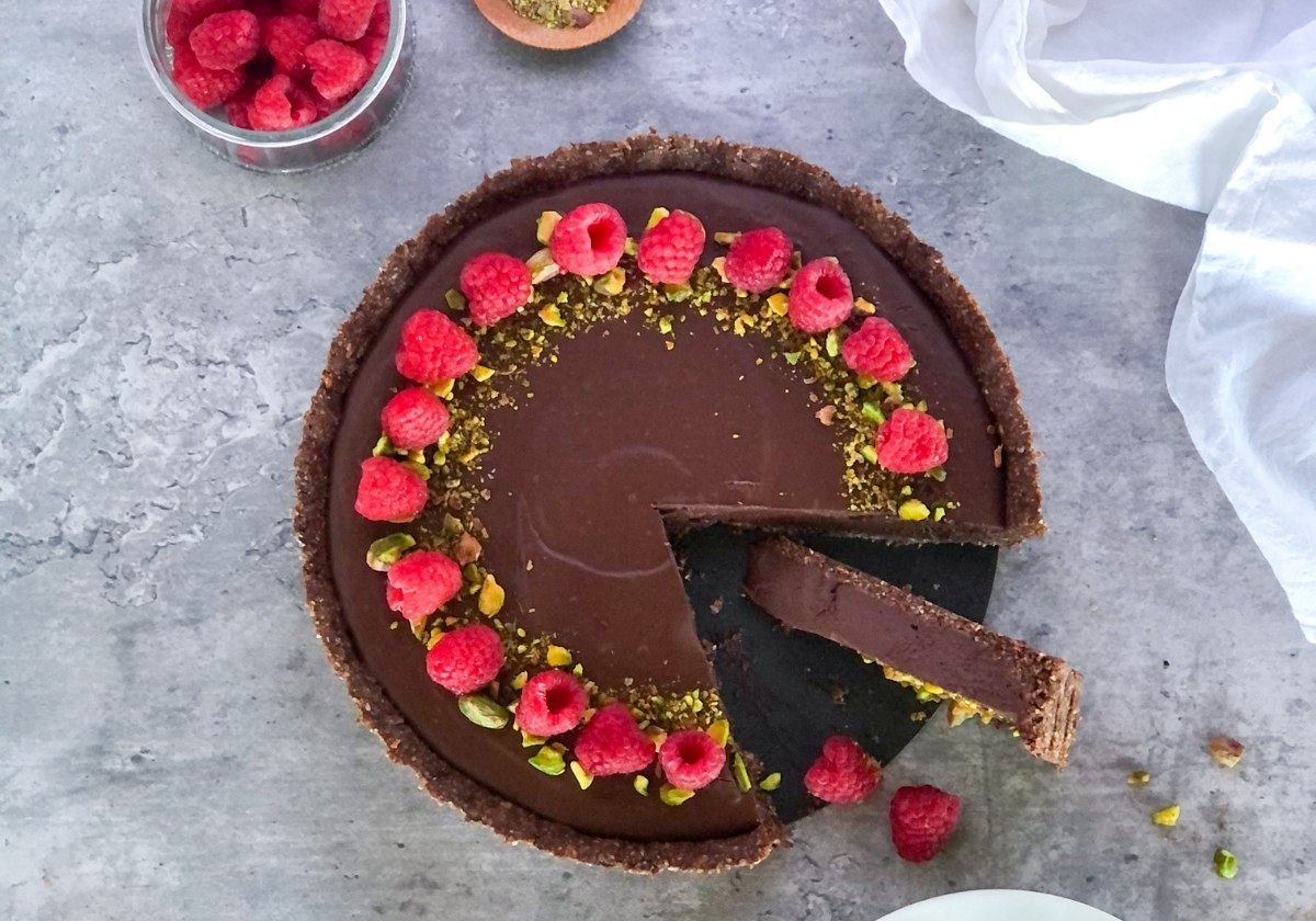 dark chocolate raspberry tart
