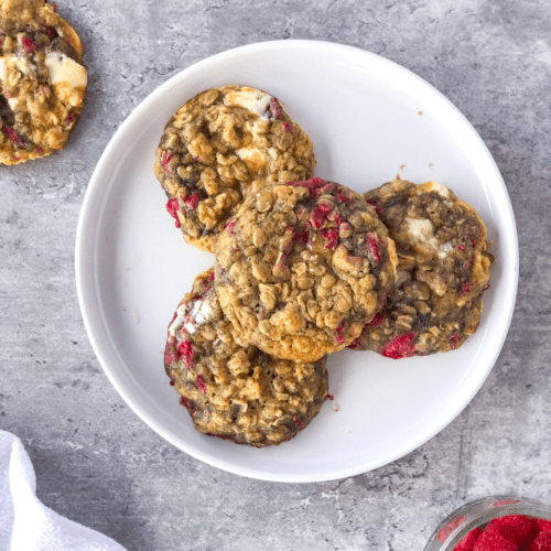 Oatmeal White Chocolate Raspberry Cookies